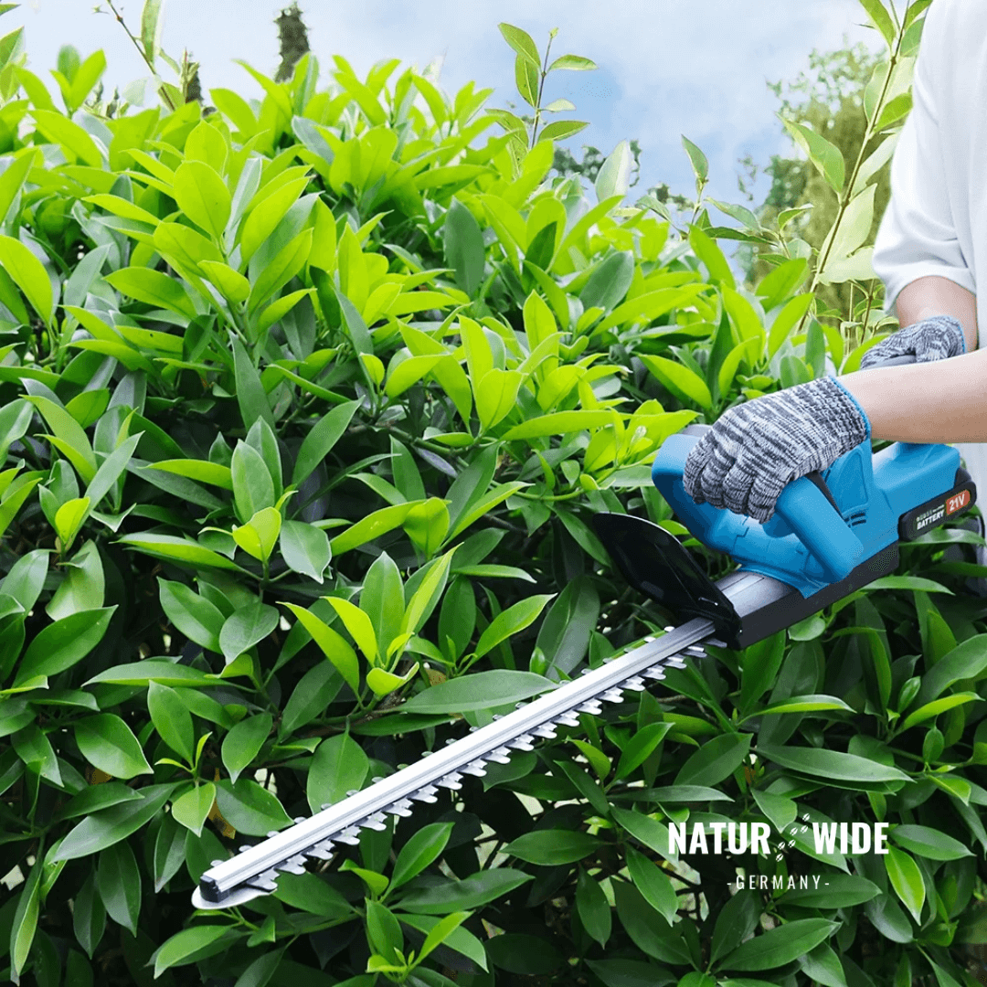 Akku-Heckenschere Bürstenlos – 51 cm Klinge